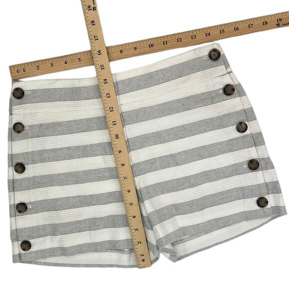 LOFT ANN TAYLOR Striped Button Accent Shorts SZ 2 - Picture 10 of 10